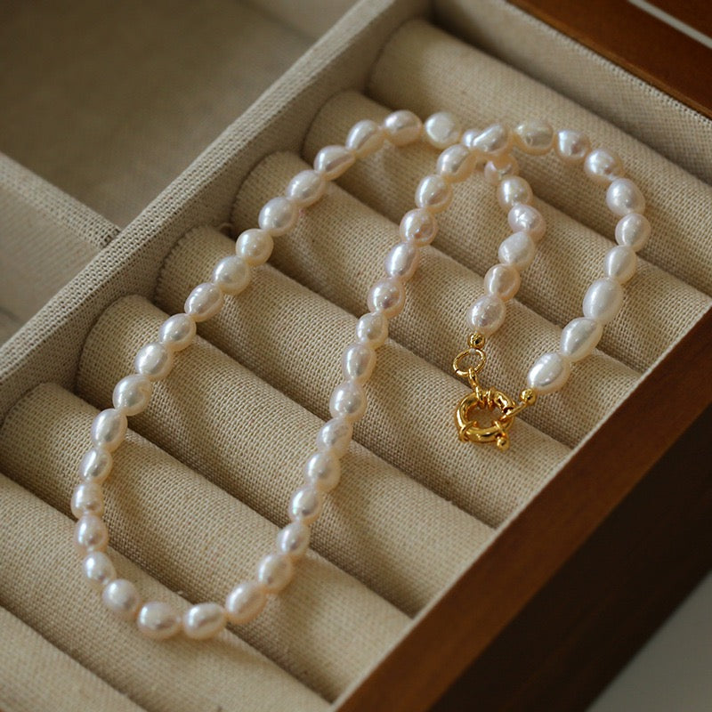 Vintage Baroque Pearl Necklace - Zafari Studio Jewelry