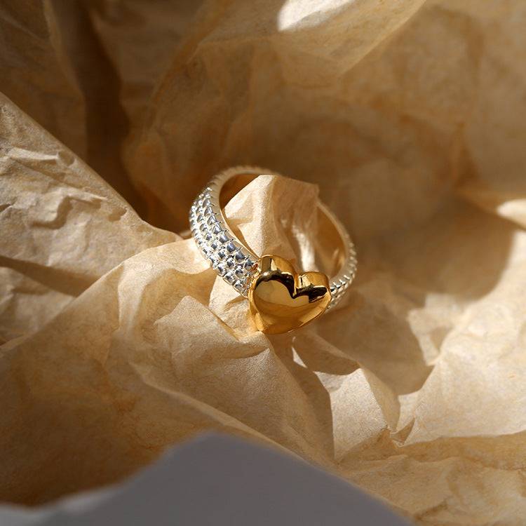 Heart Medallion Textured Triple Row Ring - Zafari Studio Jewelry
